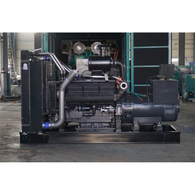 上柴股份柴油12缸發(fā)電機組-銷(xiāo)售上柴股份12V135AZD/12V135AZLD/SC25G610D2/SC27G755D2/SC25G690D2/SC27G830D2/SC27G900D2。廠(chǎng)價(jià)直銷(xiāo)歡迎選購：13773399855。

