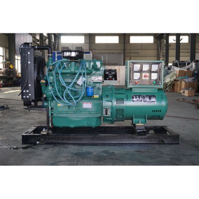 30kw濰柴裕興柴油發(fā)電機組-濰柴裕興4缸柴油機K4100D柴油發(fā)電機組,缸徑/行程：100/115mm,柴油發(fā)電機組水冷發(fā)動(dòng)機功率30.1KW,柴油發(fā)電機組配套馬拉松斯坦福發(fā)電機。廠(chǎng)價(jià)直銷(xiāo)歡迎選購：13773399855。