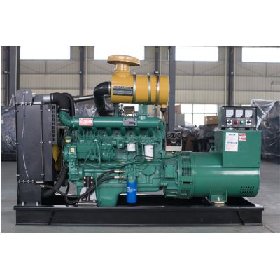 120kw濰柴裕興柴油發(fā)電機組-濰柴裕興6缸柴油機R6105IZLD柴油發(fā)電機組,缸徑/行程：105/130mm,柴油發(fā)電機組水冷發(fā)動(dòng)機功率132KW,柴油發(fā)電機組配套馬拉松斯坦福發(fā)電機。廠(chǎng)價(jià)直銷(xiāo)歡迎選購：13773399855。