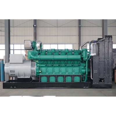 2400KW玉柴柴油發(fā)電機組-玉柴16缸柴油機YC16VC4000-D31,柴油發(fā)電機組缸徑/行程：200/210mm,柴油發(fā)電機組水冷發(fā)動(dòng)機功率2940KW,柴油發(fā)電機組配套馬拉松斯坦福發(fā)電機。廠(chǎng)價(jià)直銷(xiāo)歡迎選購：13773399855。